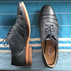 Clarks Hotel Image cut out loafer